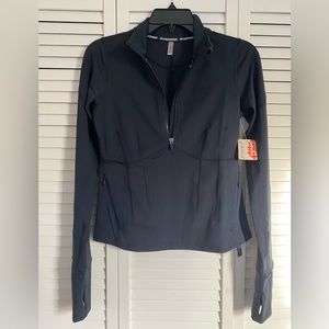 FP Movement
Run The Course Half Zip Layer Top size Small